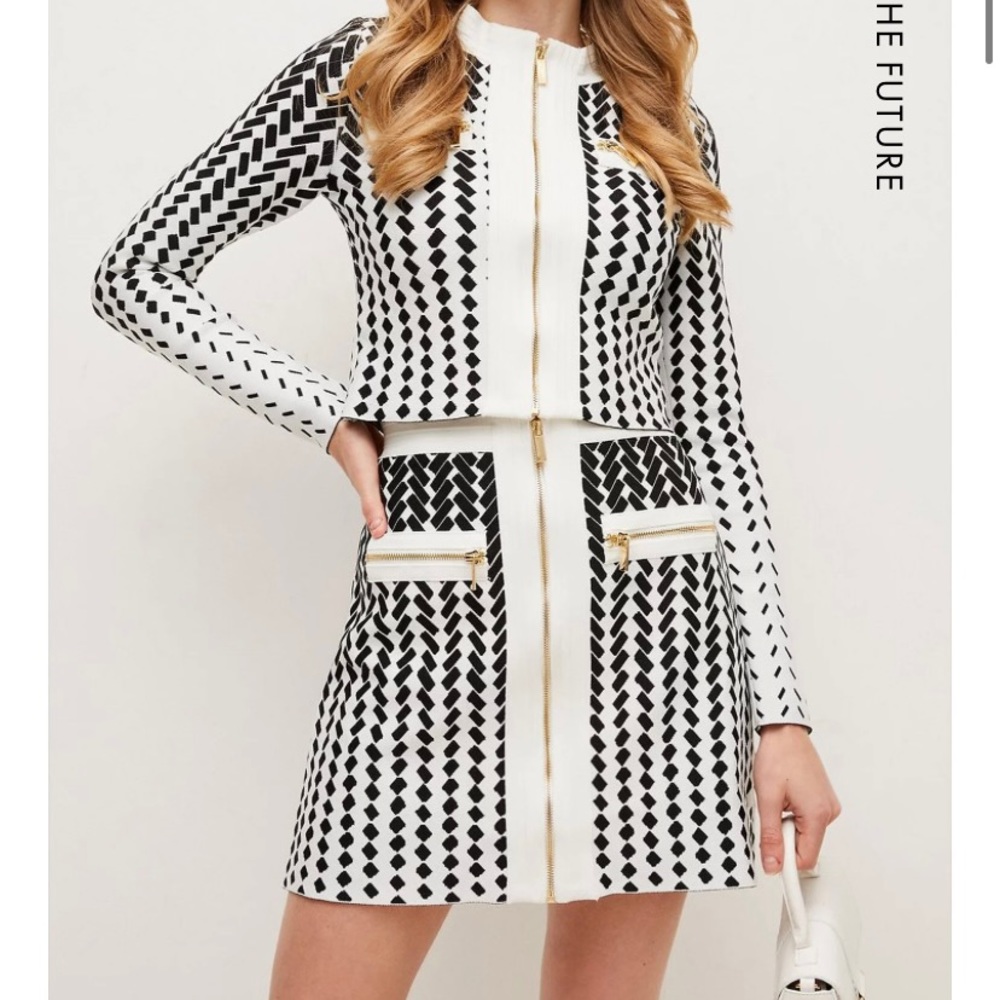 Faded Geo Jacquard Bandage Knit Skirt